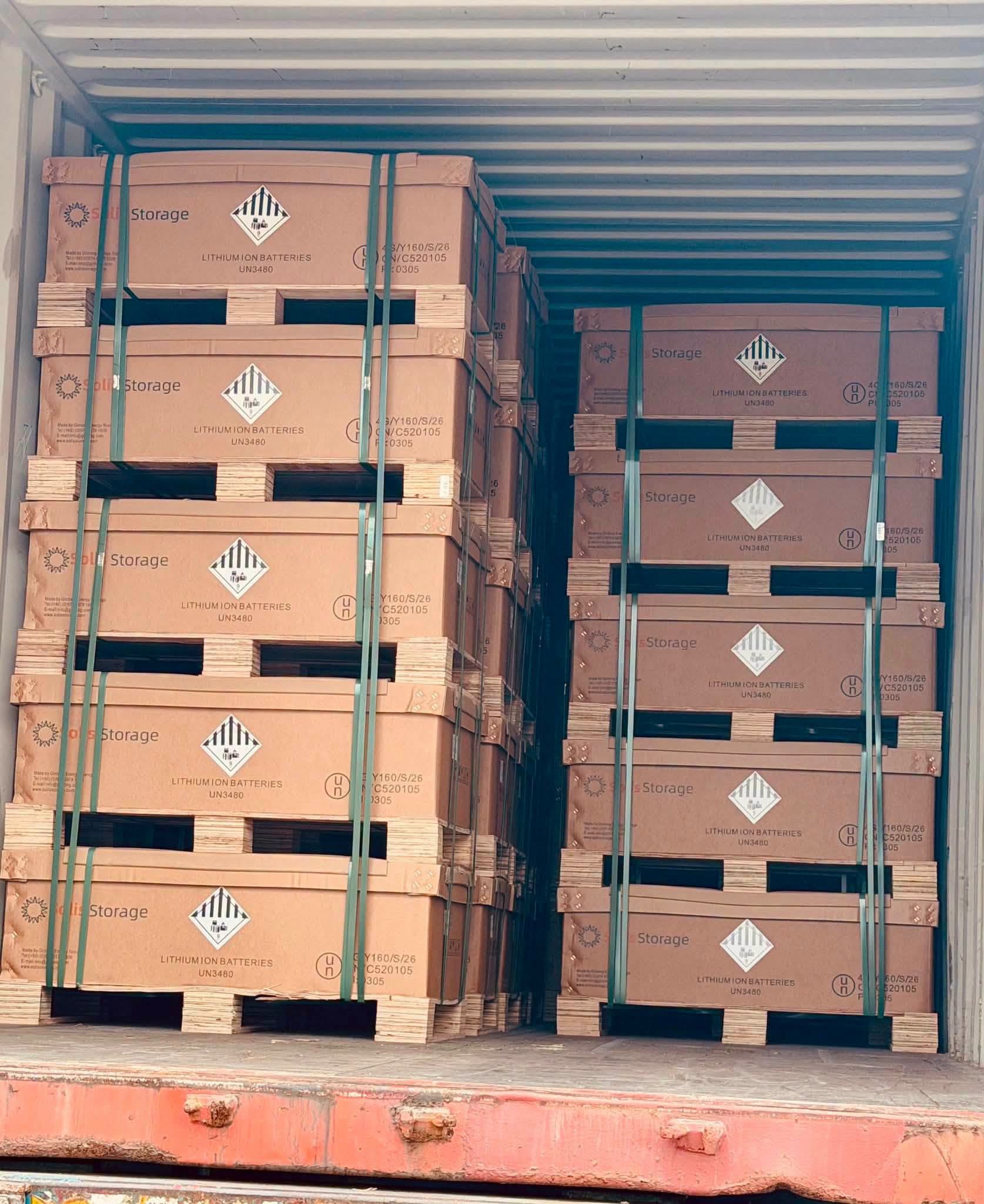 pin lưu trữ solis 16kw