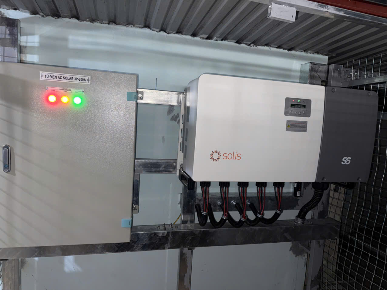 thi công điện mặt trời trường học